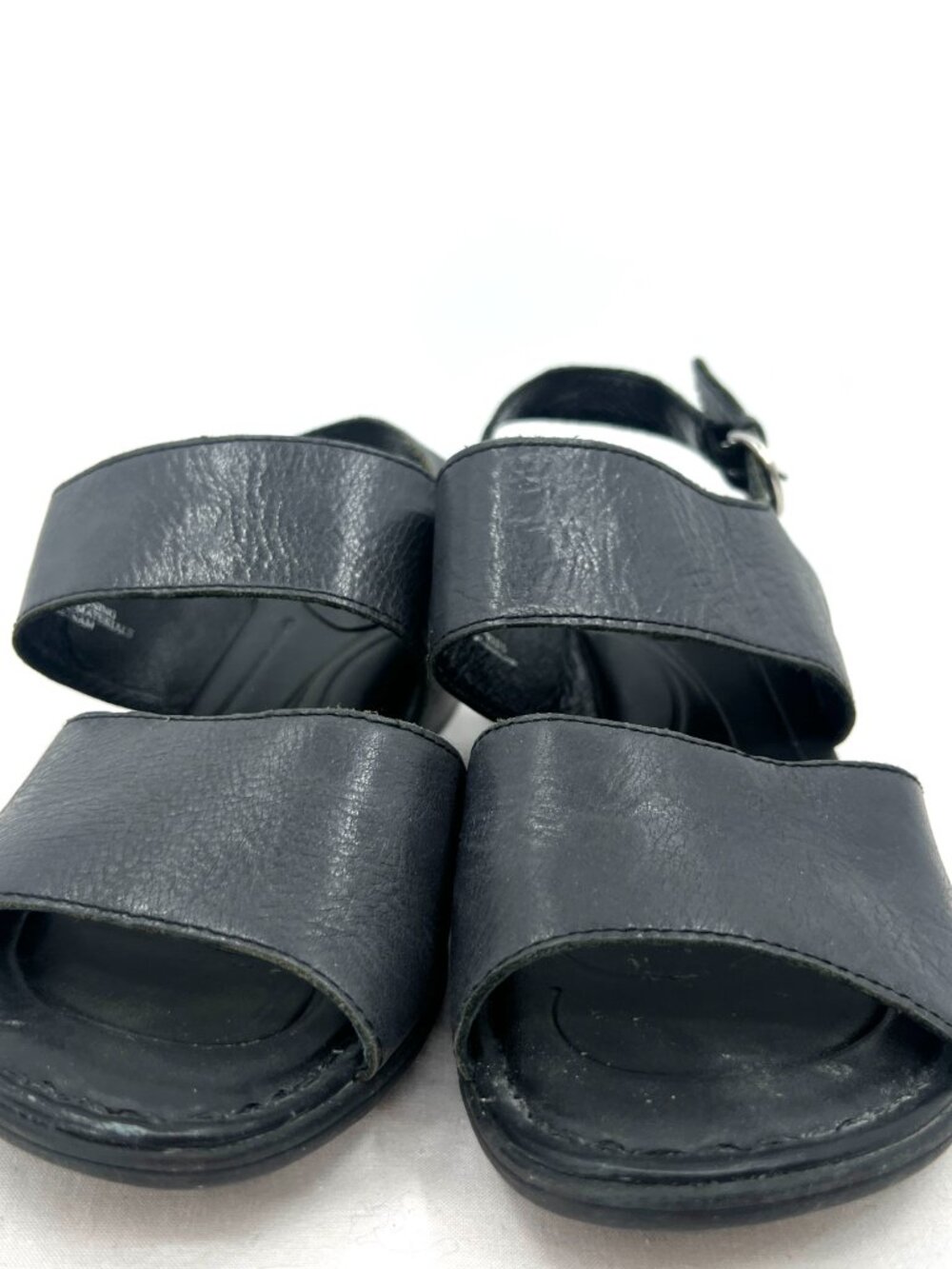 Born Black Leather Heeled Sandals Size 8 - Picture 5 of 10